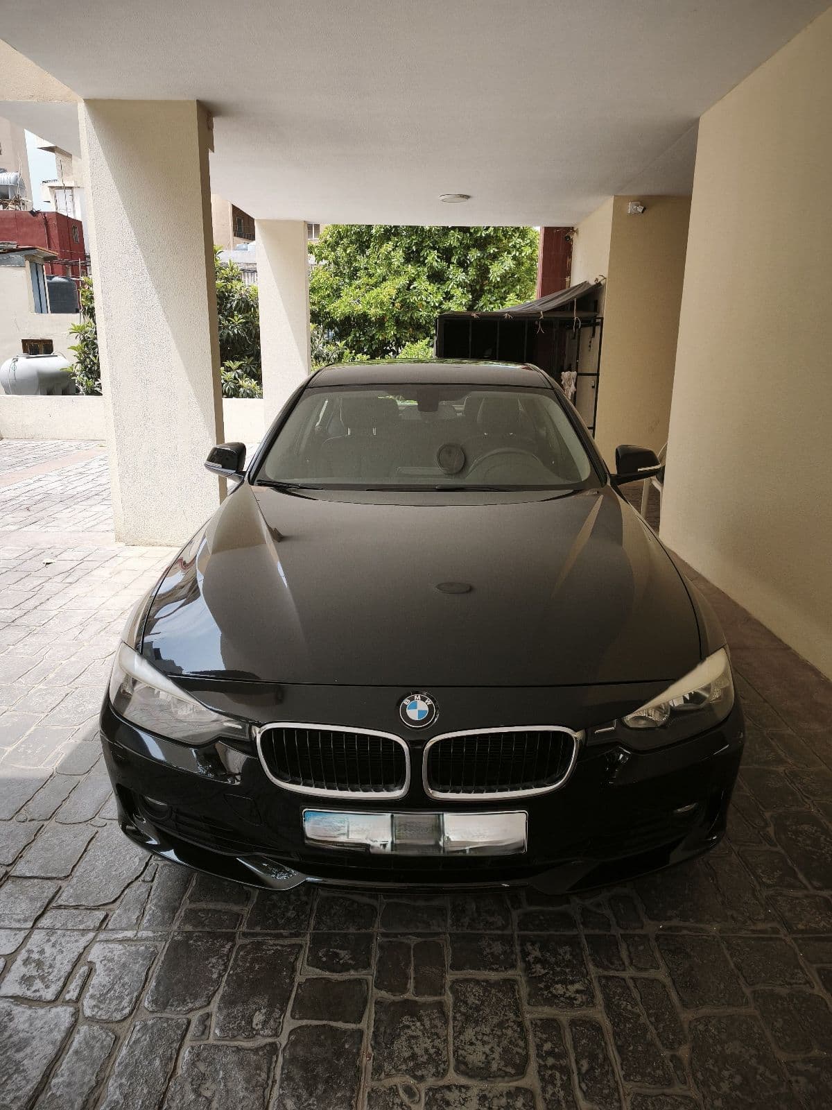 BMW 320i
