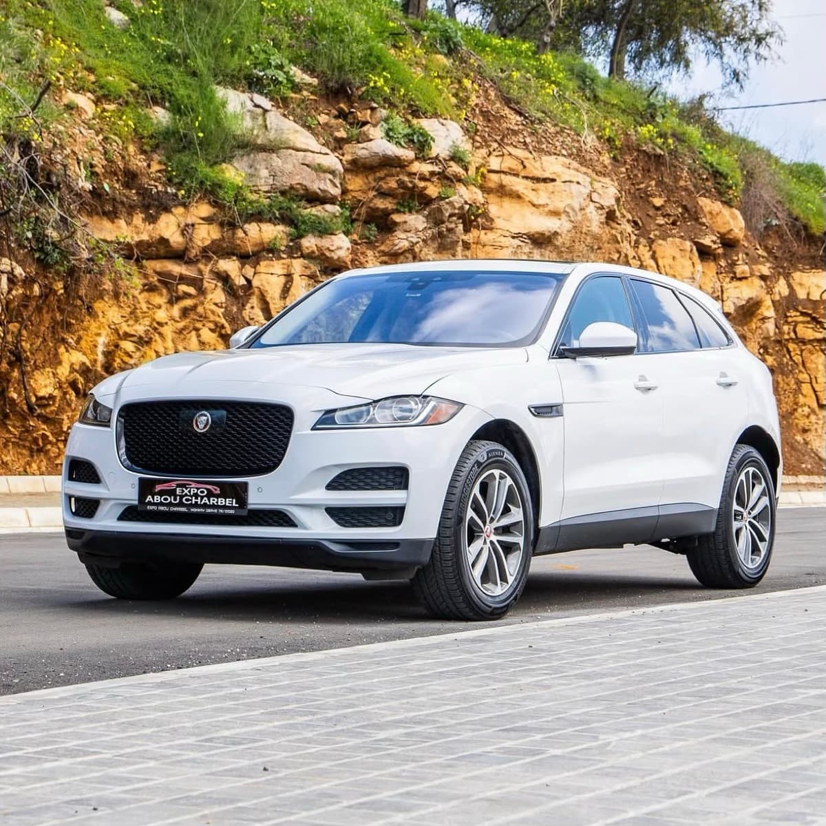 Jaguar F-PACE