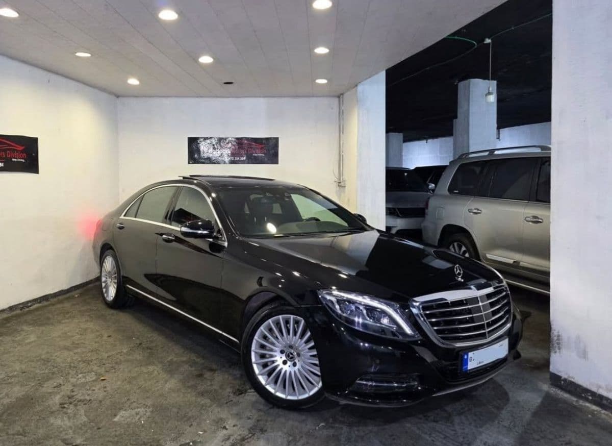 Mercedes-Benz S400