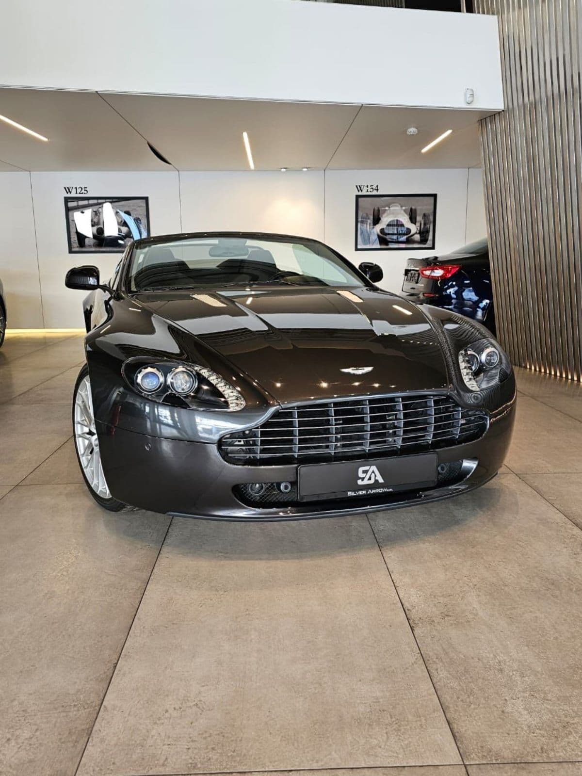 Aston Martin V8 Vantage