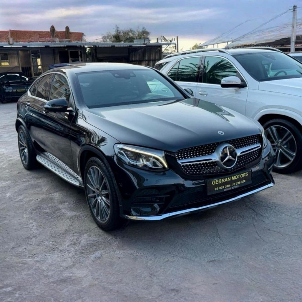 Mercedes-Benz GLC300 4-Matic