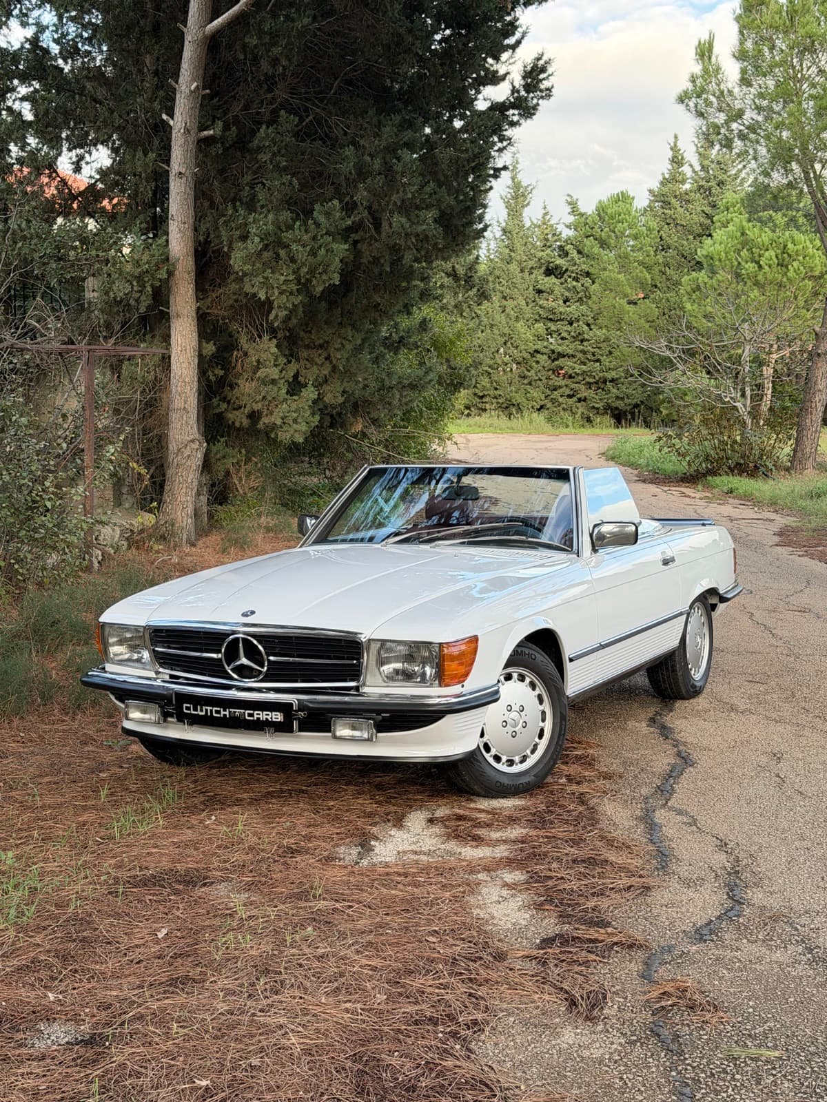 Mercedes-Benz 560SL